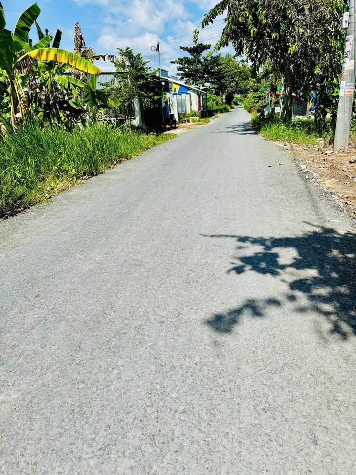 Đất thổ cư 286m² đường Phú Đức, Long Hồ - Giá chỉ 1.576 tỷ, phù hợp ở và kinh doanh!