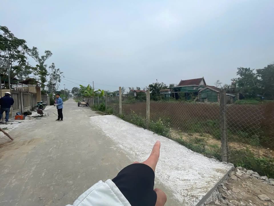 Đất nền Nghi Trường 100m² giá 750 triệu - Đường thông rộng 7m, sổ hồng chính chủ!