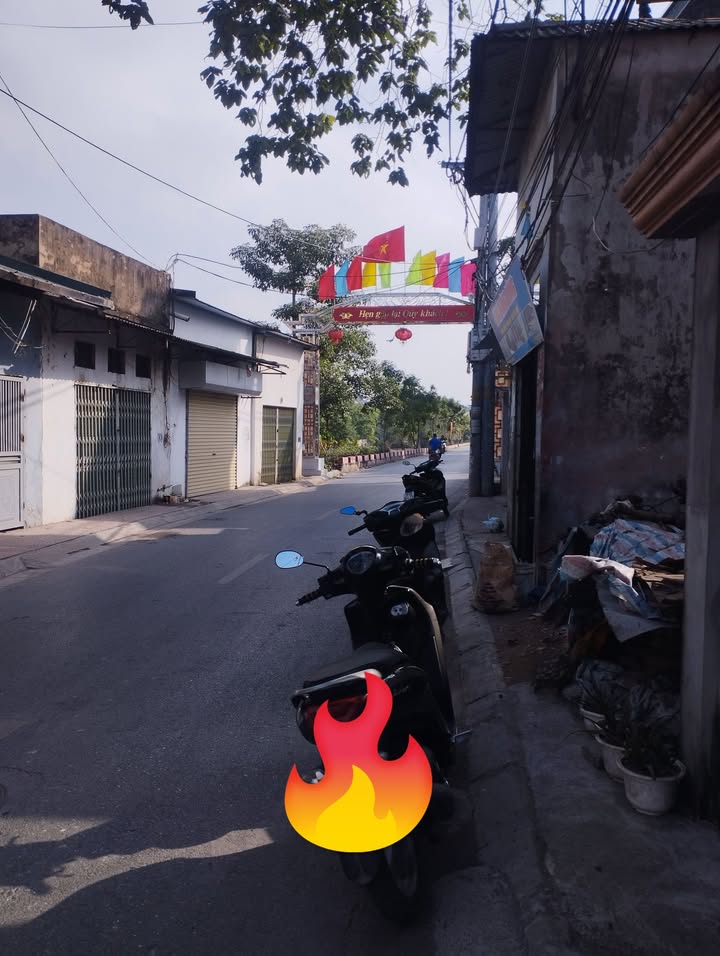 Đất nền Tả Thanh Oai, Thanh Trì 30m² giá 4 tỷ - Cơ hội đầu tư hấp dẫn!