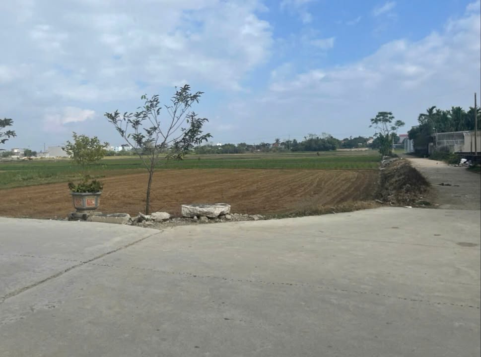 Đất nền lô góc Nga Phượng, Thanh Hóa 100m² giá 700 triệu - Cơ hội đầu tư tuyệt vời!