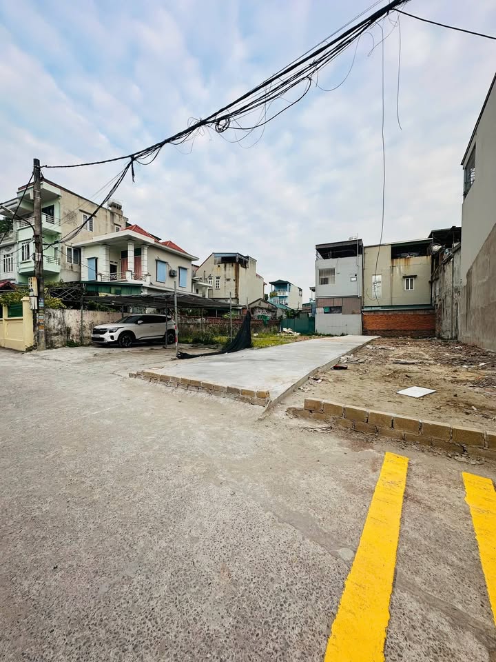 Đất nền Hà Khẩu Hạ Long 56m² giá 1.1 tỷ - Sổ đỏ chính chủ, vị trí đắc địa!