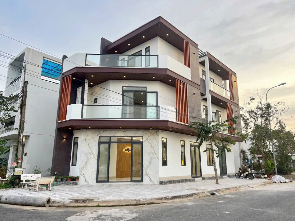 Nhà góc 2 mặt tiền đường B9, phường Phú Thứ, quận Cái Răng 80m² giá 5.6 tỷ - Cơ hội đầu tư tuyệt vời!