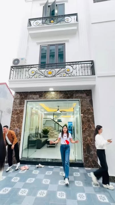 Nhà 3 tầng độc lập tại Hồng Thái, An Dương, Hải Phòng - Giá chỉ 2.55 tỷ!