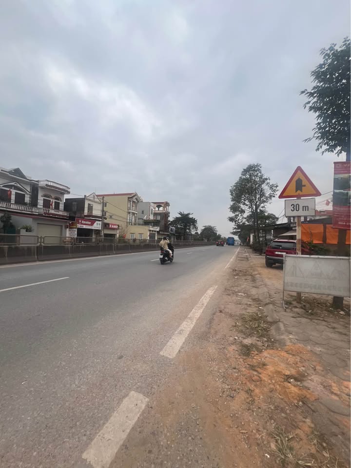 Đất nền lô góc Quốc lộ 18, Chí Linh, Hải Dương 700m² - Vị trí đắc địa cho kinh doanh