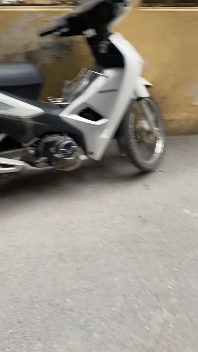 Nhà mặt ngõ Phú Gia Tây Hồ 33m² giá 11 tỷ - Kinh doanh thuận lợi!