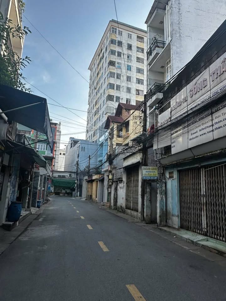 Nhà phố Bình Chiểu Thủ Đức 200m² giá 10,8 tỷ - Chính chủ bán gấp!