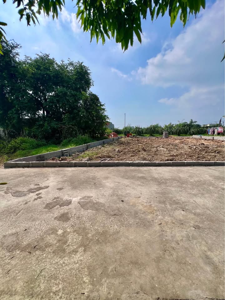 Đất thổ cư Hàm Hiệp 244m² giá 1.2 tỷ - Mặt tiền bê tông trước sau