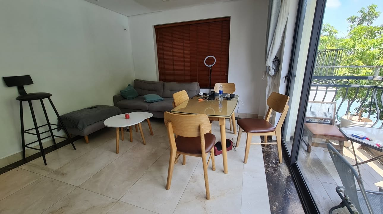 Căn hộ 70m² tại 15 Nhật Chiêu, Tây Hồ - Giá 10 triệu/tháng - View Hồ Tây tuyệt đẹp!