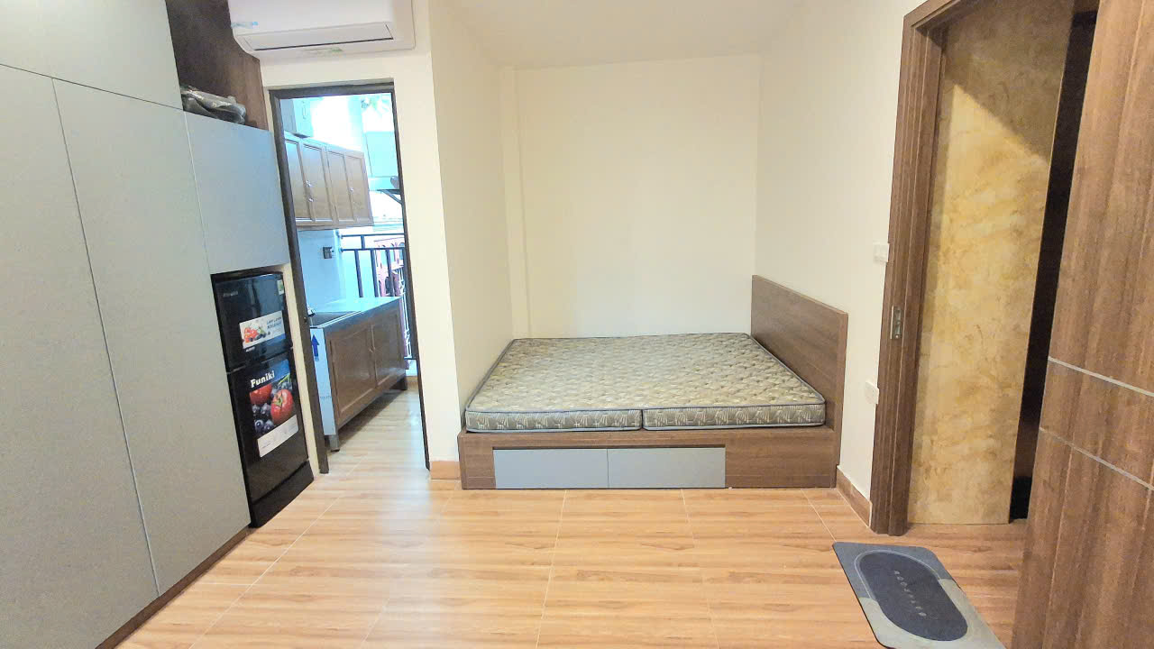 Cho thuê studio tại Ngõ 44 Trần Thái Tông, Cầu Giấy - Full nội thất, thang máy