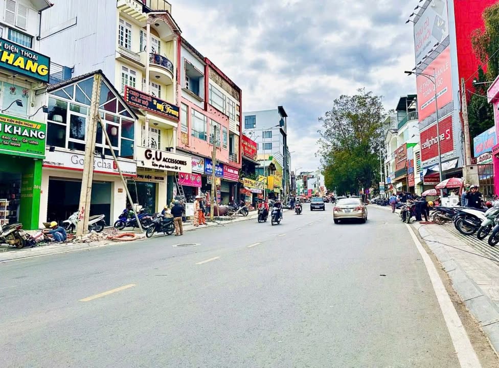 Bán đất mặt tiền đường Bùi Thị Xuân, Đà Lạt 88m² giá 18.5 tỷ - Kinh doanh sầm uất!