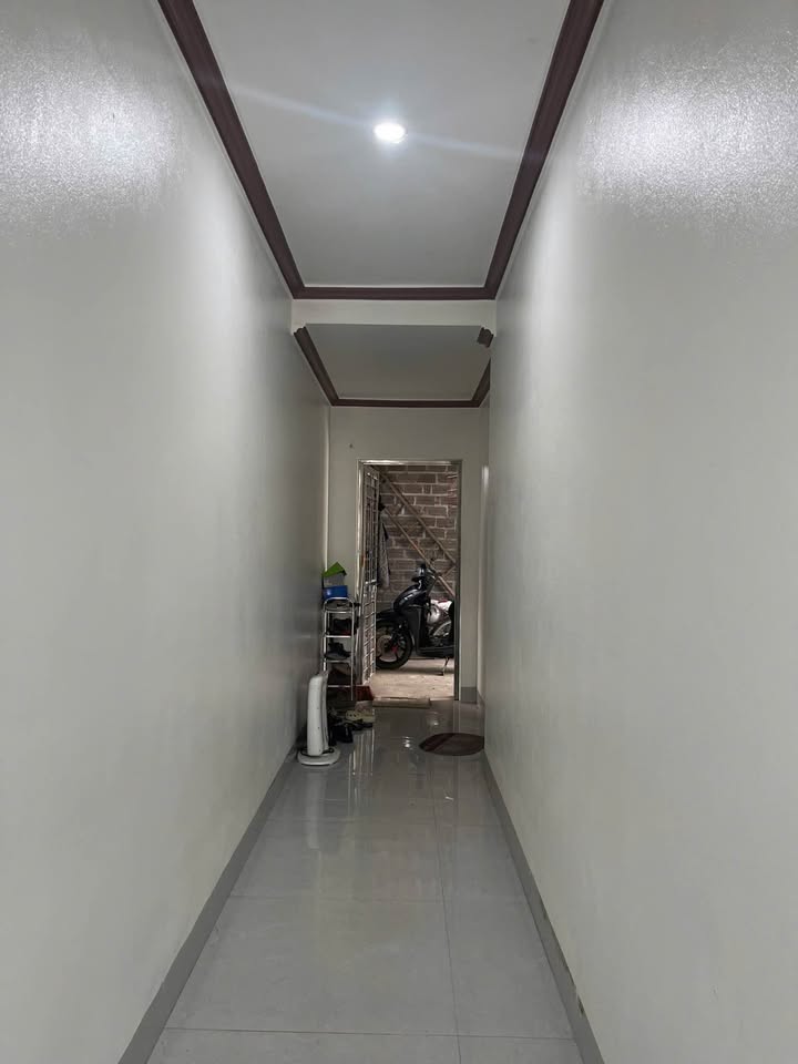 Nhà 2 Tầng 2 Mặt Tiền tại Vạn Hòa, Lào Cai 200m² giá 3.1 tỷ - Sẵn sàng vào ở ngay!