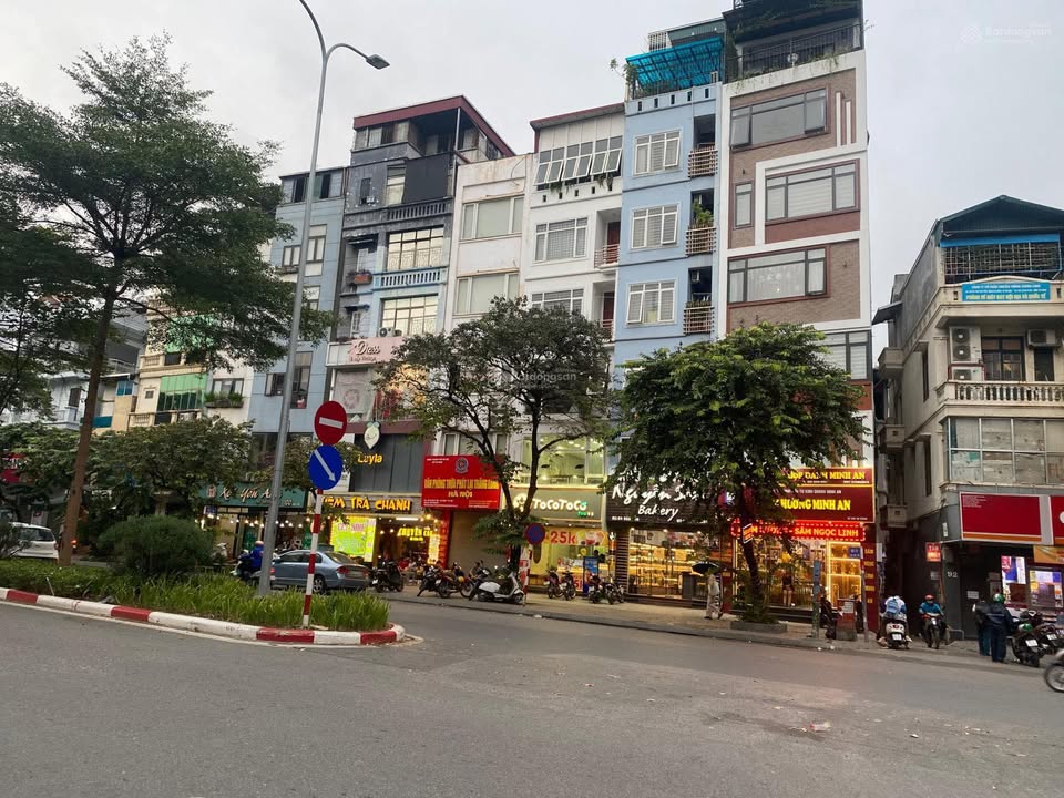 Mặt phố Liễu Giai, Ba Đình 90m² giá 79 tỷ - Sẵn sàng giao dịch!