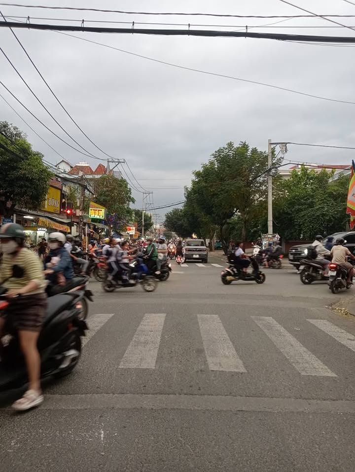 Nhà riêng Thới An, Quận 12, 63m² giá thỏa thuận - An ninh cao, gần chợ!