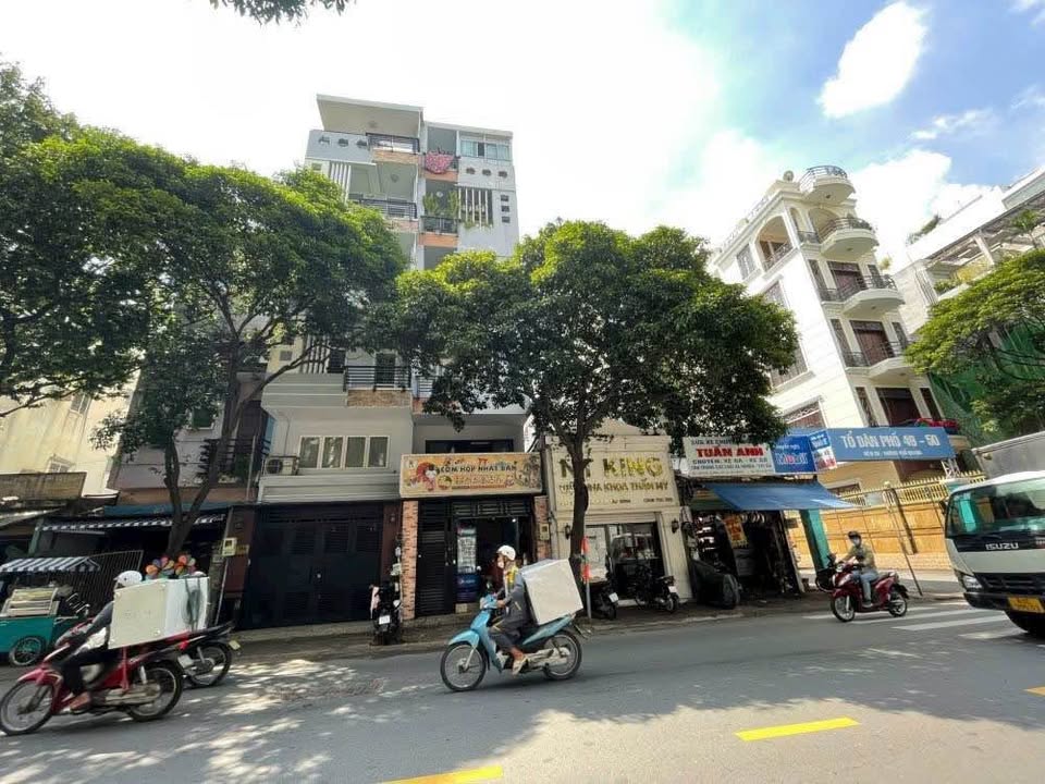 FrontHouse Tân Bình 78.5m² giá 17.89 tỷ - Mặt tiền kinh doanh lý tưởng!