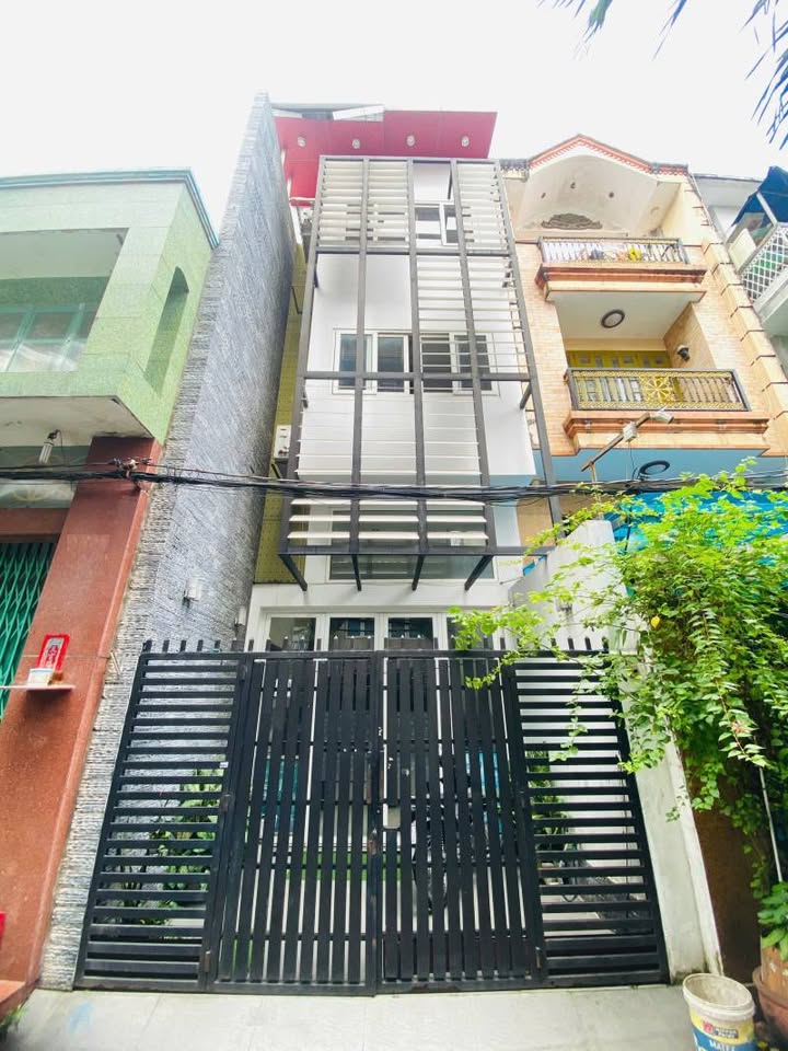 FrontHouse Trần Hưng Đạo Q5 86m² giá 17 tỷ - Vị trí đắc địa, cơ hội đầu tư hiếm có!