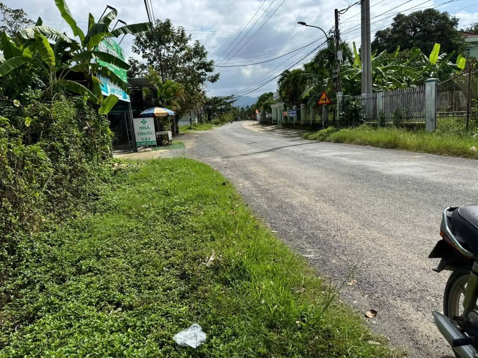 Nhà cấp 4 Diên Hòa 285m² giá 1.8 tỷ - Gần trung tâm y tế xã