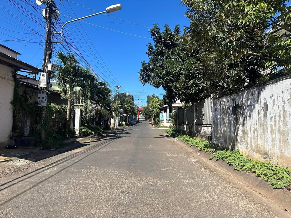 Đất mặt tiền Đặng Tất, Buôn Ma Thuột 110m² giá 4.1 tỷ - Đầu tư sinh lời ngay!