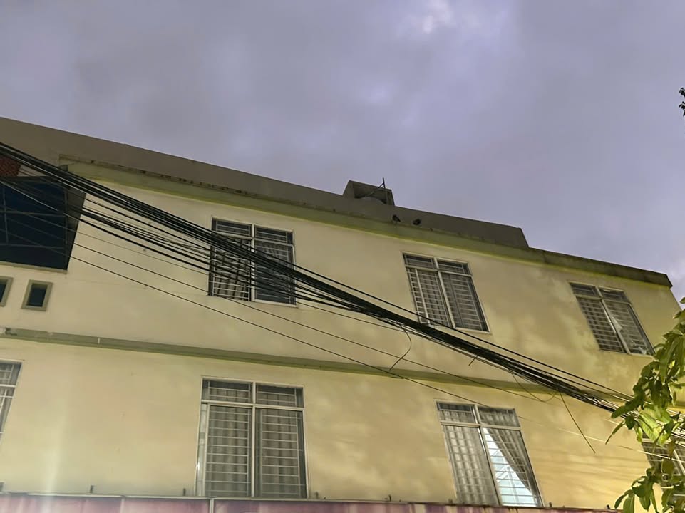 Bán nhà 2 tầng rưỡi mặt tiền đường Lê Độ, Đà Nẵng - Vị trí kinh doanh đắc địa!