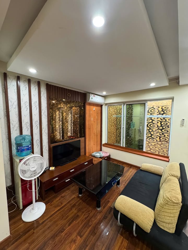 Căn hộ 2PN 90m² tại Lạc Long Quân – Gần Hồ Tây, Sẵn sàng ở ngay!