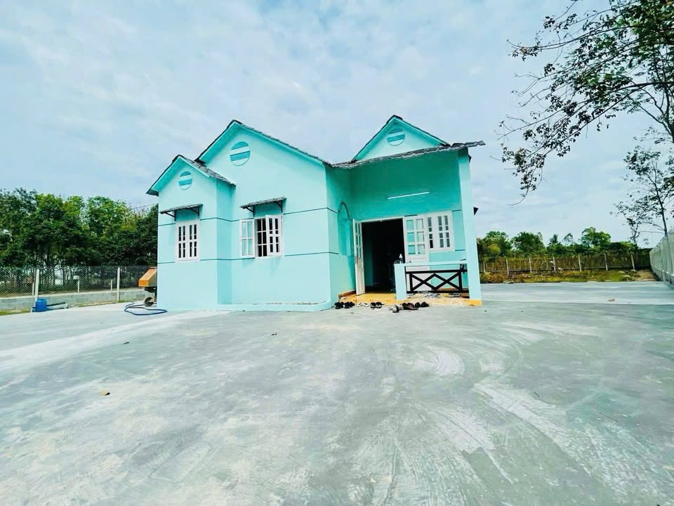 Nhà vườn Củ Chi 1000m² giá chỉ 3 tỷ - Cơ hội đầu tư tuyệt vời!