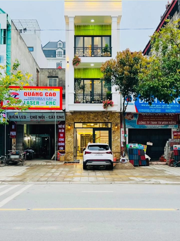 Nhà mặt đường Nguyễn Văn Cừ Bắc Ninh 76,5m² - Vỉa hè rộng, kinh doanh thuận lợi!