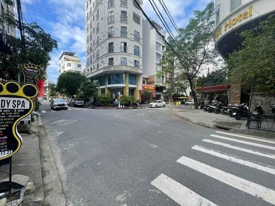 Khách sạn cho thuê tại Ngũ Hành Sơn Đà Nẵng 145m² giá 120 triệu - Đầu tư sinh lời ngay!