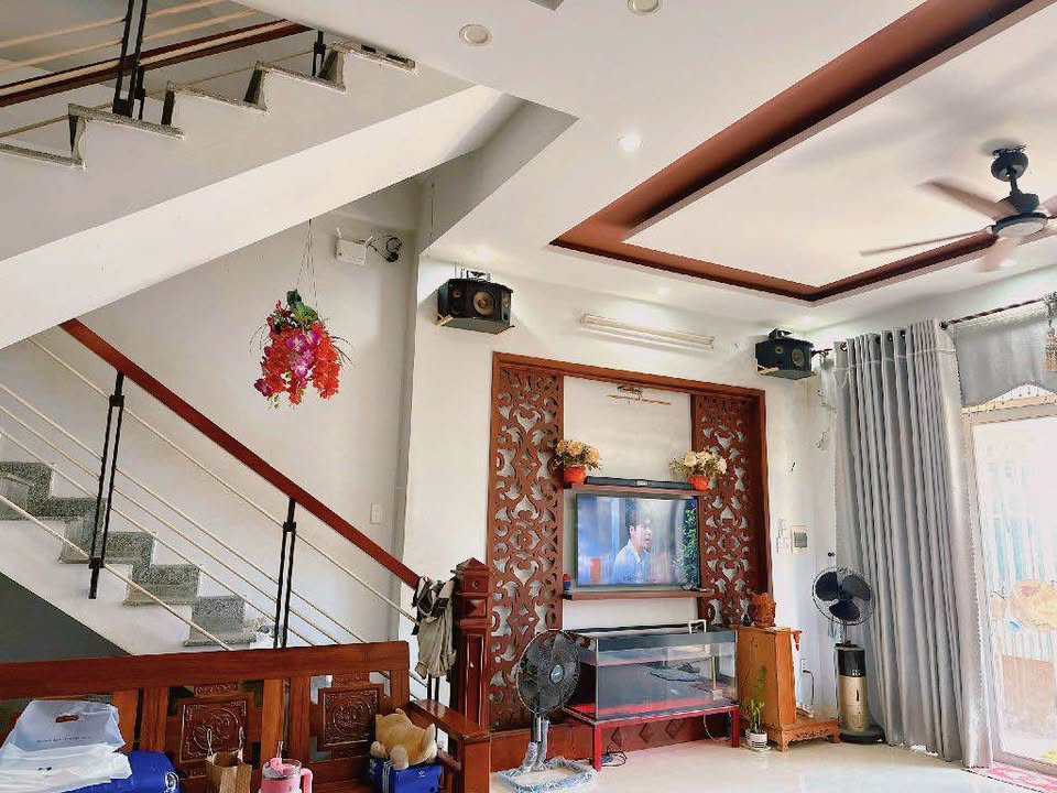 Nhà 3 tầng Khuê Mỹ, Đà Nẵng 50m² giá 4.7 tỷ - Vị trí cận sông, gần biển!