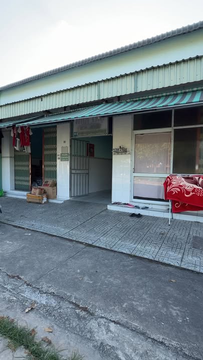 Nhà trọ Bàu Bàng 300m² giá 5.3 tỷ - Sát trường tiểu học!