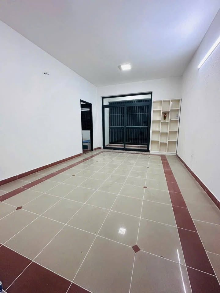 Căn hộ Lạc Long Quân Quận 11 67m² giá 3.39 tỷ - Căn góc thoáng mát!