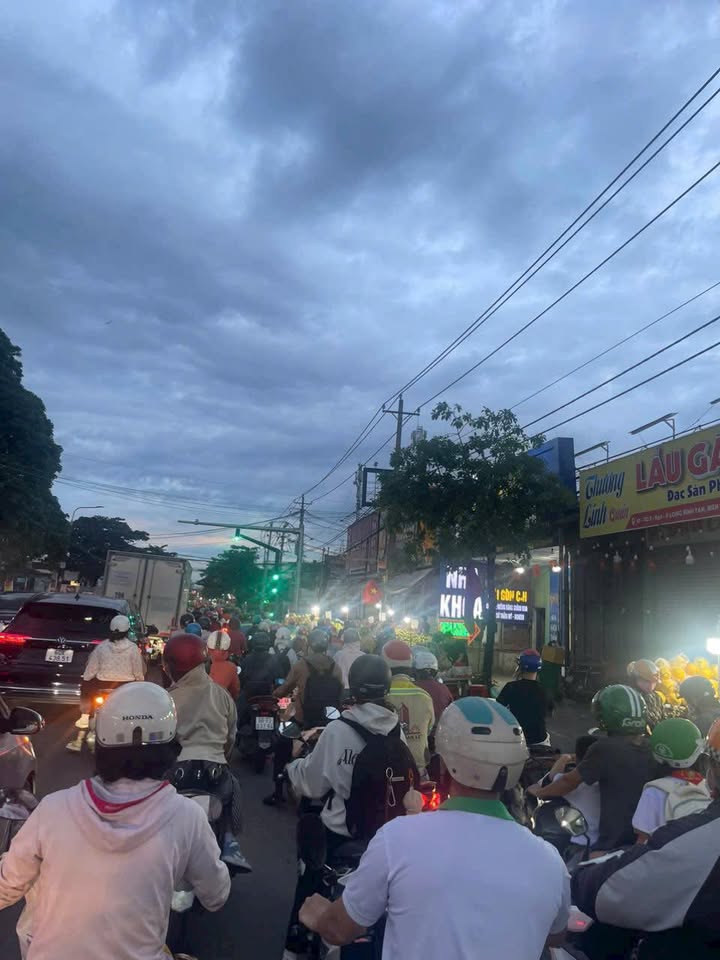 Nhà mặt tiền Bùi Văn Hòa Biên Hòa 500m² giá 2x tỷ - Cơ hội kinh doanh đắc địa!