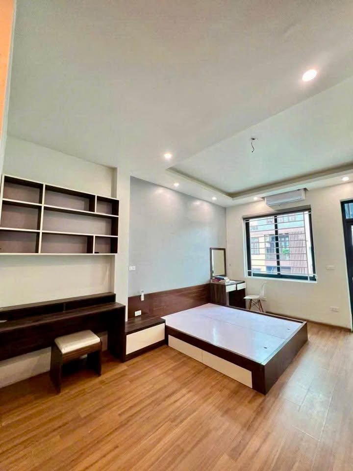Nhà mặt phố Nguyễn Viết Xuân, Hà Đông 45m² giá 21 tỷ - Kinh doanh sầm uất!