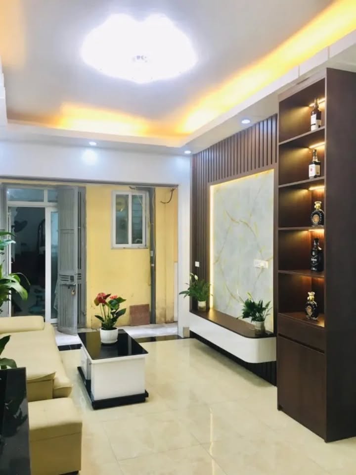 Nhà 4 tầng Bùi Xương Trạch 30m² giá 4.7 tỷ - Chính chủ, giao dịch nhanh!