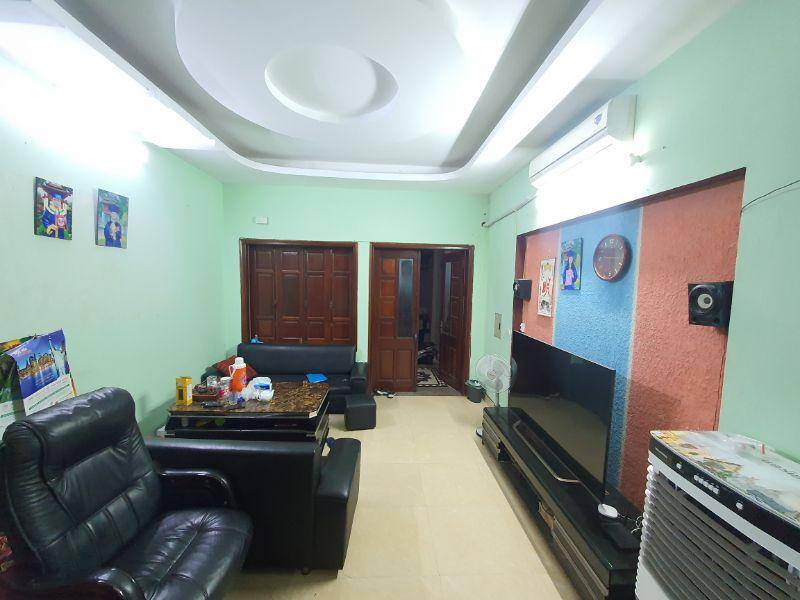 Nhà 5 tầng Ngọc Thụy, Long Biên 98m² giá 9.5 tỷ - Ô tô vào tận nhà!