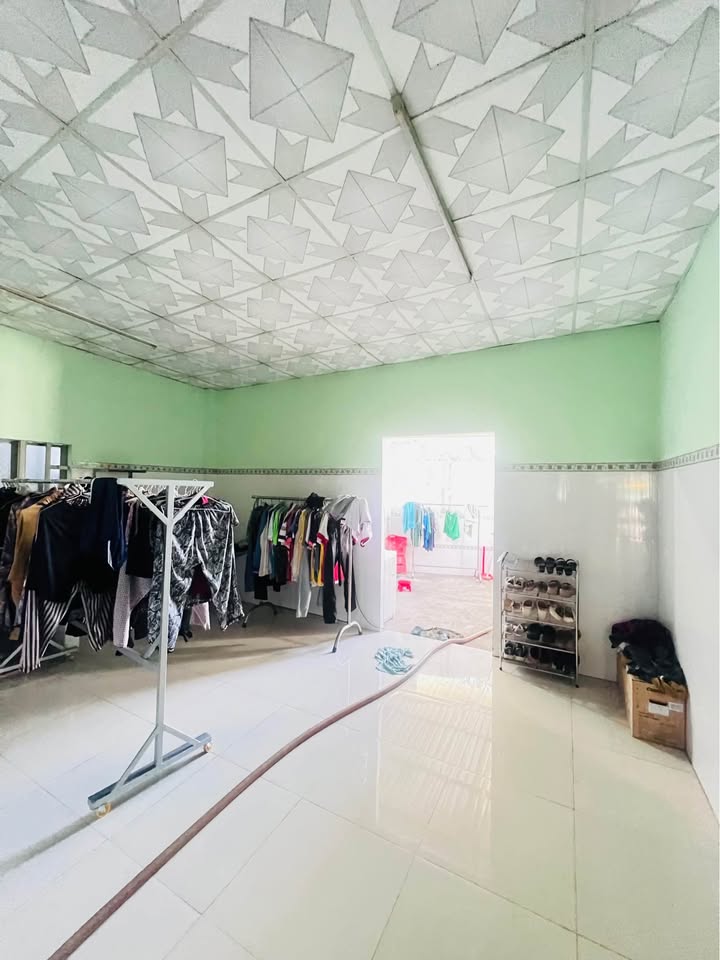 Nhà cấp 4 mặt tiền đường Cây Da, Gò Dầu, 186m² chỉ 1.63 tỷ - Thiết kế hiện đại, thoáng mát!