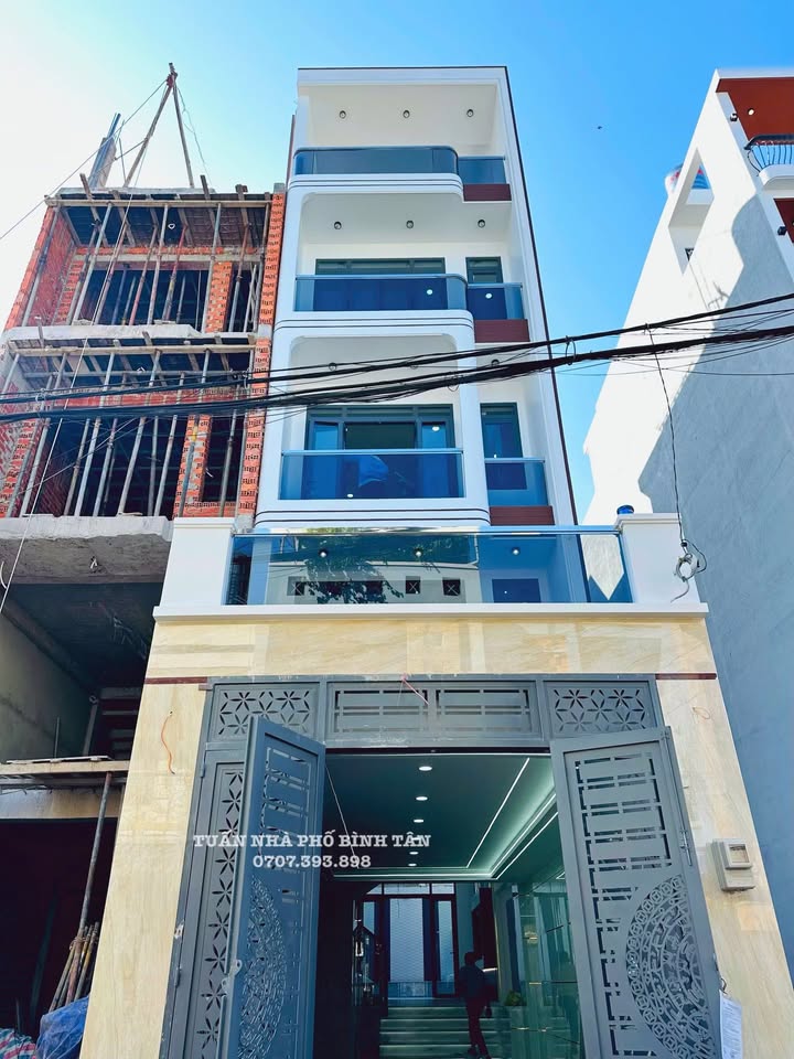 Nhà phố Bình Tân 88m² giá 7.5 tỷ - Full nội thất, ô tô vào tận nhà!