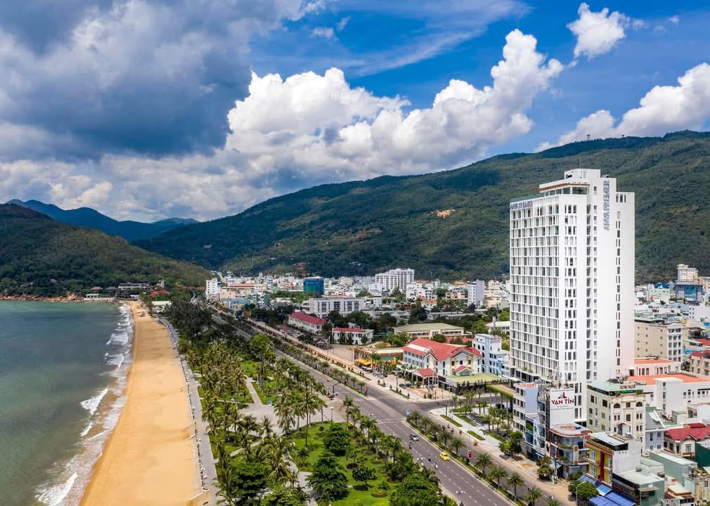 Bán nhà mặt biển An Dương Vương, Quy Nhơn 222m² - View biển tuyệt đẹp!