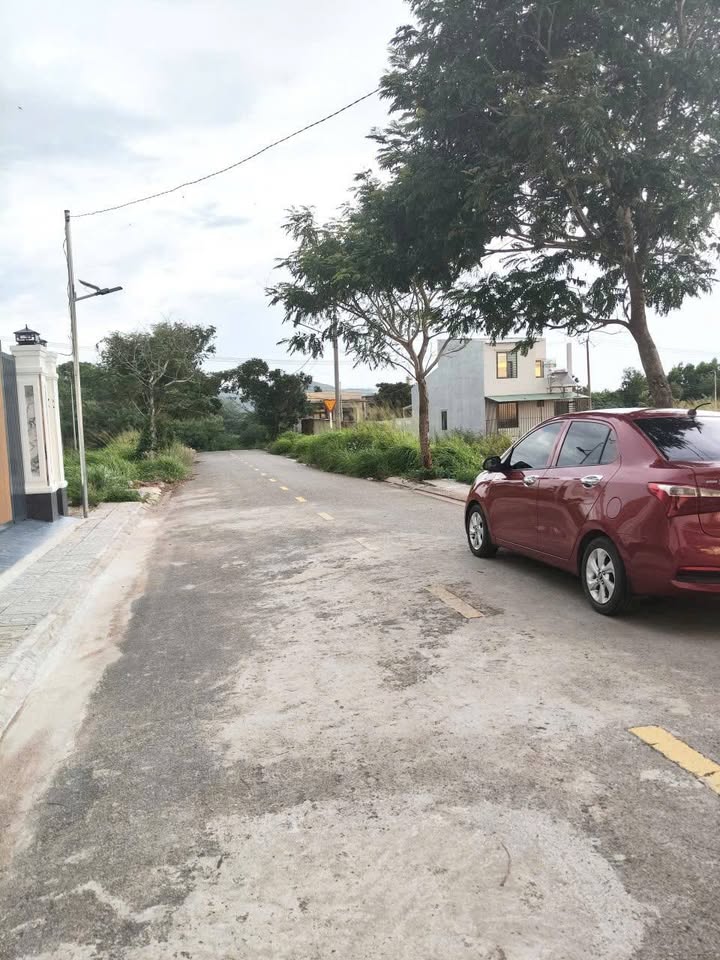 Đất thổ cư An Ngãi 200m² giá 1,25 tỷ - Sổ đỏ chính chủ, gần biển!