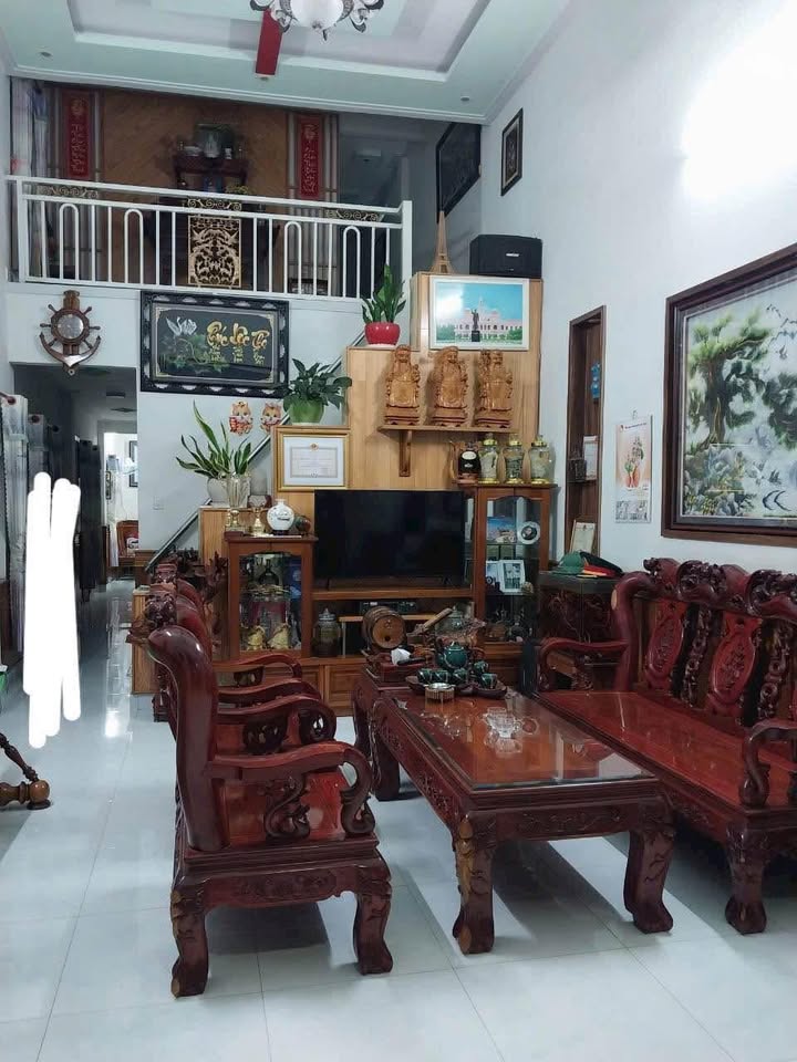 Nhà mặt tiền Nguyễn Chí Thanh Bảo Lộc 155m² giá 4.2 tỷ - Sẵn sàng vào ở ngay!