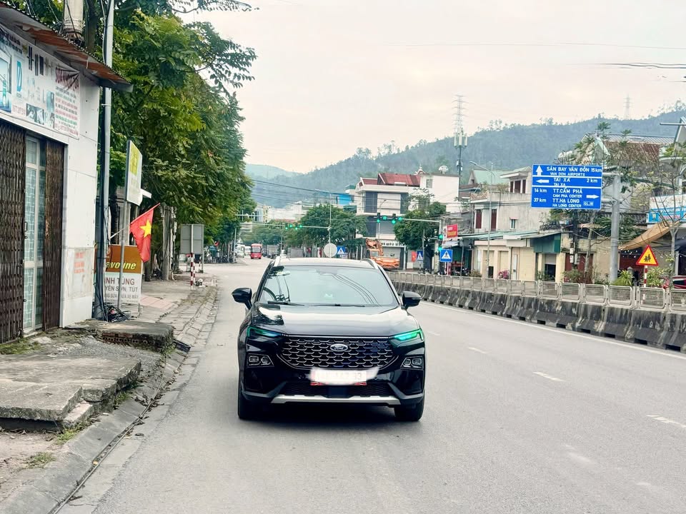 Đất mặt đường Quốc Lộ 18 Cửa Ông 68m² giá 1.3 tỷ - Cơ hội đầu tư tuyệt vời!