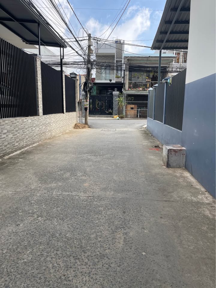 Nhà phố Mỹ Phước An Giang 56m² giá 1.1 tỷ - Hẻm ô tô thông thoáng!