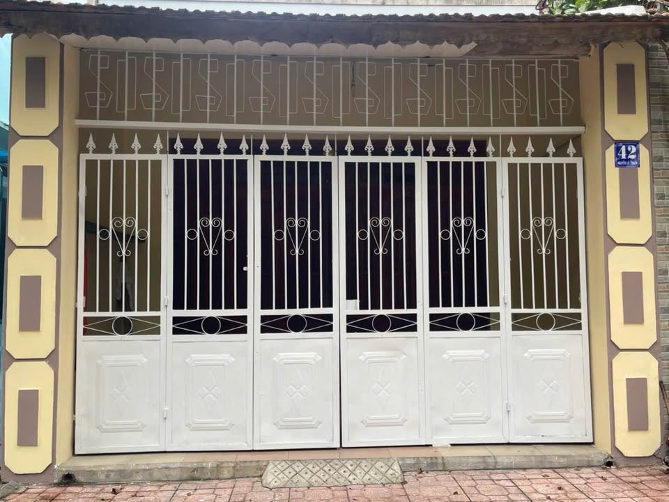 Đất mặt tiền Nguyễn Lộ Trạch, Vĩnh Nguyên 100m² giá 12.5 tỷ - Cơ hội đầu tư vàng!