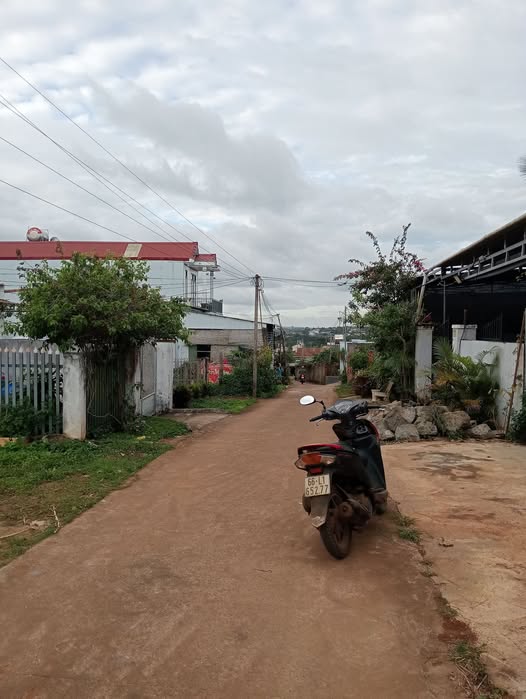 Đất nền tại Cao Lãnh, Đồng Tháp 178m² giá 2.137 tỷ - Khu dân cư đông đúc, tiện ích đầy đủ!