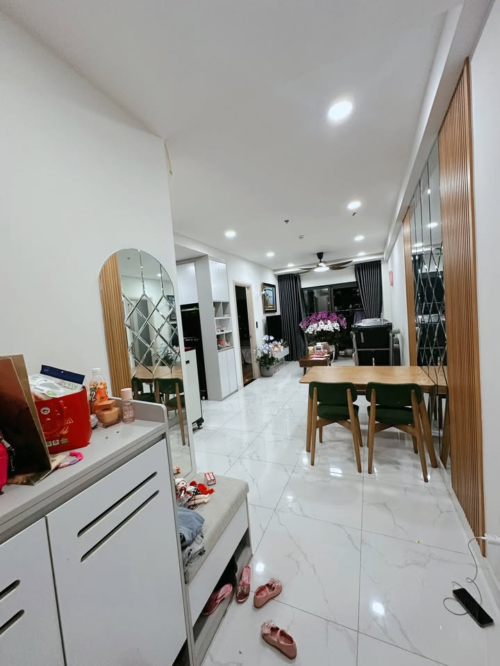 Căn hộ Charm City Dĩ An 70m² giá 8 triệu - Nội thất đầy đủ, view đẹp!