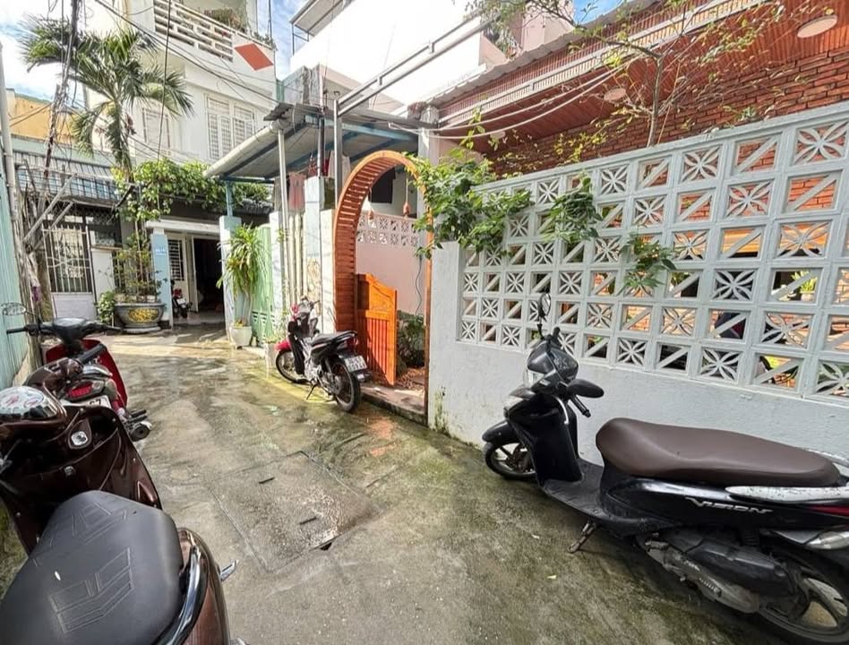 Nhà 2PN Hải Châu 83m² giá 5.2 tỷ - Thiết kế xinh xắn, sẵn sàng ở ngay!