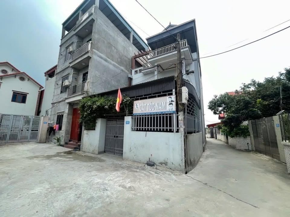 Lô đất góc 135m² tại Đông Mai, Mai Đình - Giá thỏa thuận, tiềm năng đầu tư lớn!