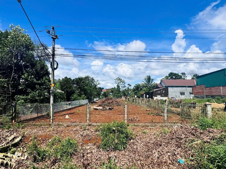 Đất góc hai mặt tiền Quốc lộ 14, xã Cuôr Đăng, 854m² giá 7.2 tỷ - Đầu tư sinh lời ngay!