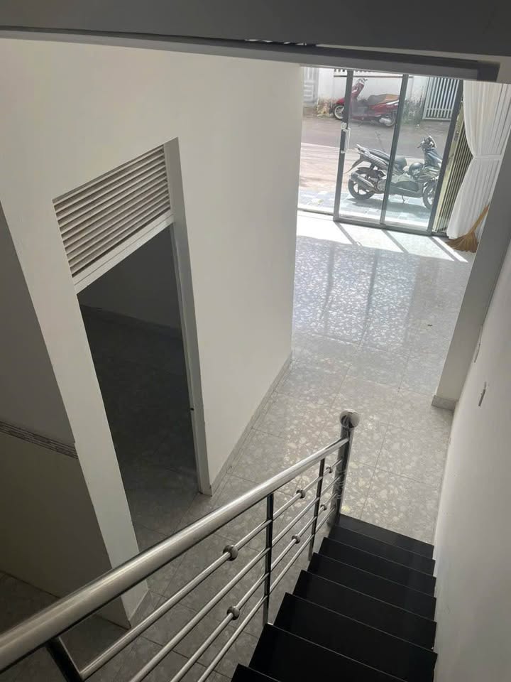 Nhà mặt tiền kinh doanh Hẻm 52 Hồ Tùng Mậu 57m² giá 2.95 tỷ - Đầu tư sinh lời!