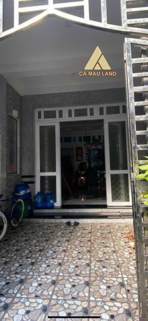 Nhà 1 trệt 1 lầu hẻm 22A Nguyễn Trãi, Cà Mau 103m² - Sẵn sàng vào ở ngay!