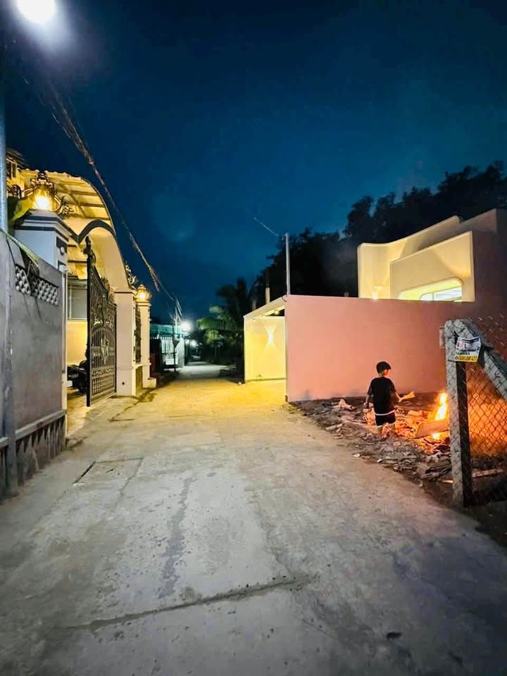 Nhà phố Bến Tre 123.5m² giá 1.79 tỷ - Sẵn sàng vào ở ngay!