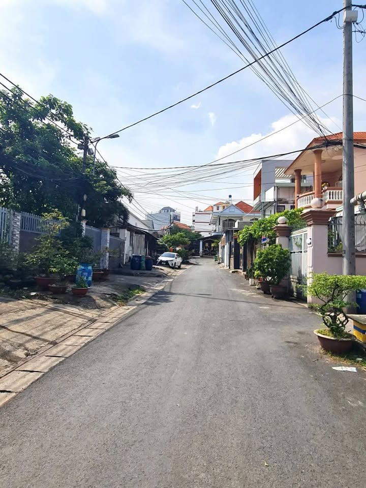 Lô đất hẻm xe hơi đường Man Thiện, quận 9, 80m² - Đầu tư sinh lời ngay!